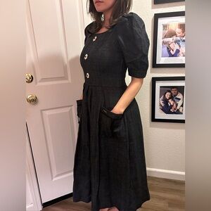 Sunflower accented dark gray, puff sleeved dress